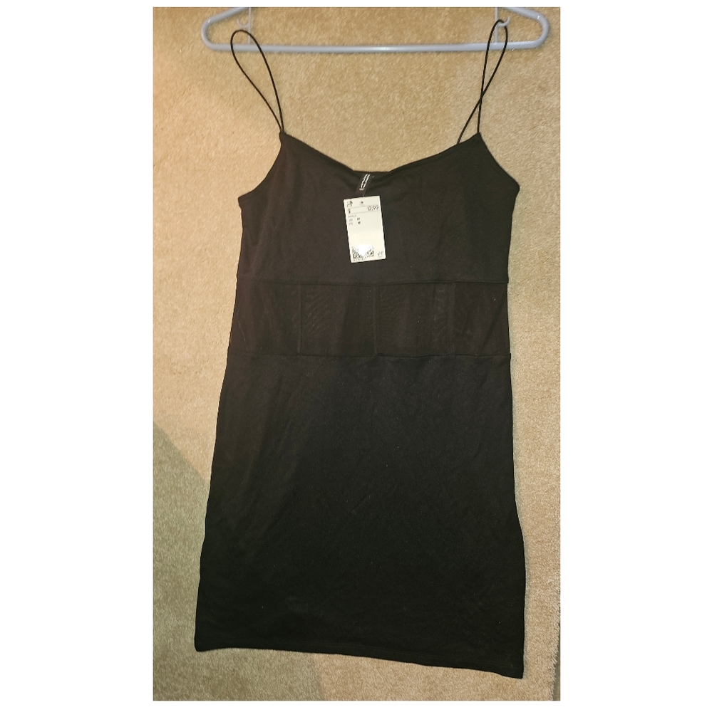 H&M size M black dress